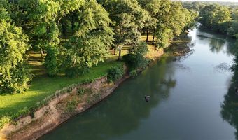 921 Waterfront Rd, Alma, AR 72921