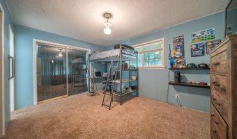 21169 Shelly Ln, Anderson, CA 96007