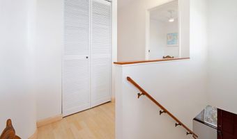 90 Auhana Rd 201, Kihei, HI 96753