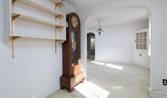 154 Essex Rd, North Kingstown, RI 02852