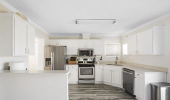1312 Hickory Ln NE, Arab, AL 35016