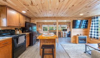 333 Smithfield Rd, Belgrade, ME 04917
