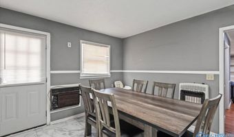 413 Peach Ave, Albertville, AL 35950