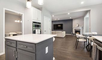 2865 Dillon Dr, Ann Arbor, MI 48105