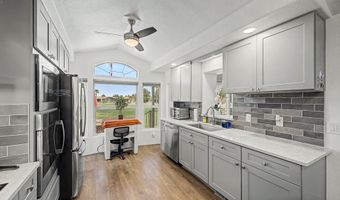 1110 N Henness Rd 1887, Casa Grande, AZ 85122
