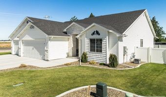 1296 Angela St, Chubbuck, ID 83202