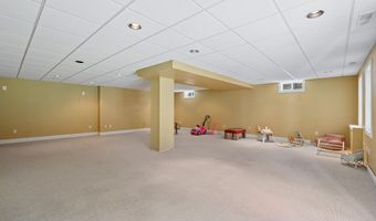11 Dorothy's Way, Bedford, NH 03110