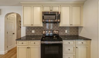 37 Cawley St, Bristol, CT 06010