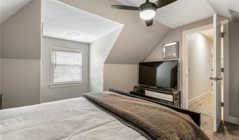 210 NW Olinka Pass St, Bentonville, AR 72712