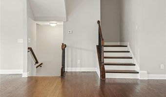 535 Rose Garden Ln, Alpharetta, GA 30009