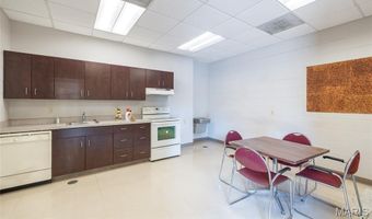 4436 Industrial Dr, Godfrey, IL 62002