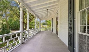 22128 5TH St, Abita Springs, LA 70420