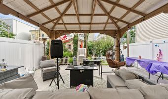 26 E 49TH St, Bayonne, NJ 07002