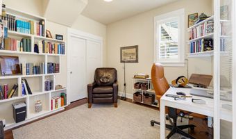 955 Overlook Dr, Ashland, OR 97520