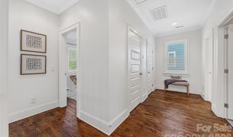 3430 Cosby Pl, Charlotte, NC 28205