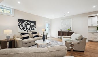 6508 CALLANDER Dr, Bethesda, MD 20817