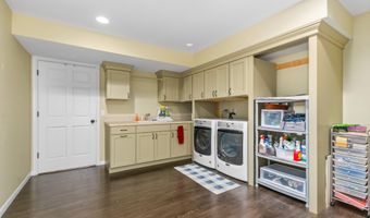 2357 Grand Valley Dr NE, Ada, MI 49301