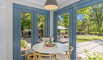 1726 The Plz, Charlotte, NC 28205