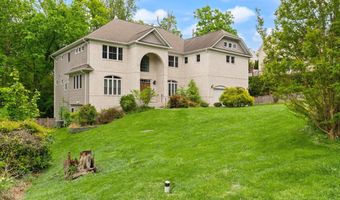 7324 STATECREST Dr, Annandale, VA 22003