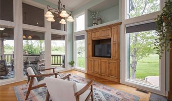 4417 N 141st St, Basehor, KS 66007