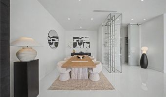 9459 Beverly Crst, Los Angeles, CA 90210