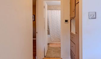 1808 Bryn Mawr Dr NE, Albuquerque, NM 87106