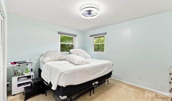 376 School Rd E, Asheville, NC 28803