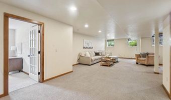 4920 N MEADE St, Appleton, WI 54913