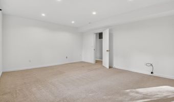 9209 VENDOME Dr, Bethesda, MD 20817