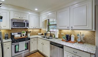 246 Greenfield Ridge Dr, Brandon, MS 39042