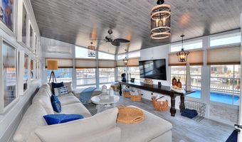 21 Drake Dr, Bayville, NJ 08721