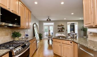 6891 ROLLING CREEK Way, Alexandria, VA 22315