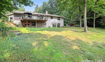 8300 Arapaho Trl SE, Alto, MI 49302