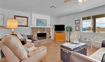 14204 Crow Rd, Apple Valley, CA 92307