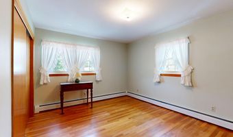 8 Fahi Pond Rd, Anson, ME 04958