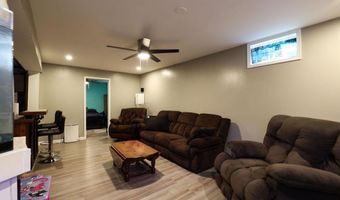 9 LOOKOUT Ave, Barnegat, NJ 08005