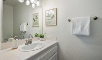 949 Masters Dr, Oceanside, CA 92057
