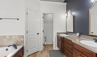 4101 Periwinkle Ln, Benton, LA 71006