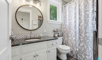 425 Kringen Ave, Baltic, SD 57003