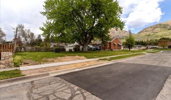 385 E RANDALL Way S 2, Centerville, UT 84014
