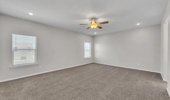 920 Texas Madrone Dr, Socorro, TX 79927