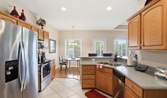 921 Hildebrand Dr, Indianapolis, IN 46217
