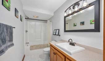 1955 Augusta Valley Ln SE, Ada, MI 49301