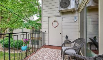 10276 SW TRAPPER Ter, Beaverton, OR 97008