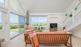 51-529 Kamehameha Hwy 4, Kaaawa, HI 96730