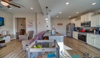 2105 Hillcrest St, Carlsbad, NM 88220
