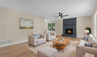 4553 Mars Ct NW, Acworth, GA 30101