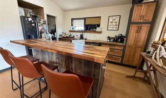 106 Bennett Creek Rd, Clark, WY 82435