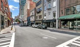 59 College St 402, Asheville, NC 28801