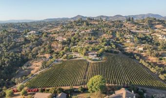 3563 Canonita Dr, Fallbrook, CA 92028